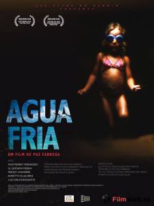 Фильм онлайн Холодные воды моря - Agua fria de mar без регистрации