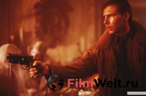 Смотреть фильм Бегущий по лезвию - Blade Runner online