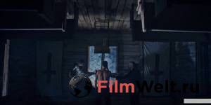 За призрачной дверью онлайн кадр из фильма