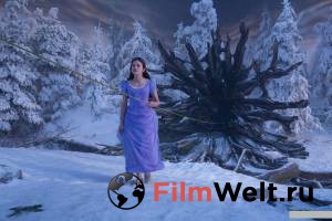 Смотреть онлайн фильм Щелкунчик и четыре королевства