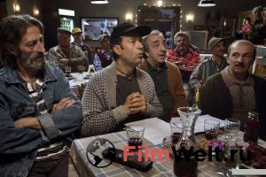 онлайн кадр Большая афера в маленьком городе 2016 онлайн кадр из фильма
