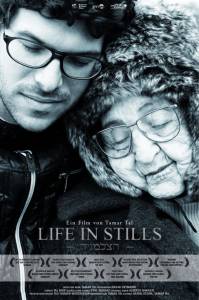      / Life in Stills / (2011)   HD